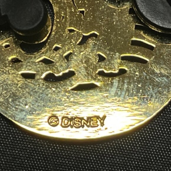 Tokyo Disney Resort Ambassador Hotel Mickey Mouse Gold Pin Badge Collection - Picture 5 of 14